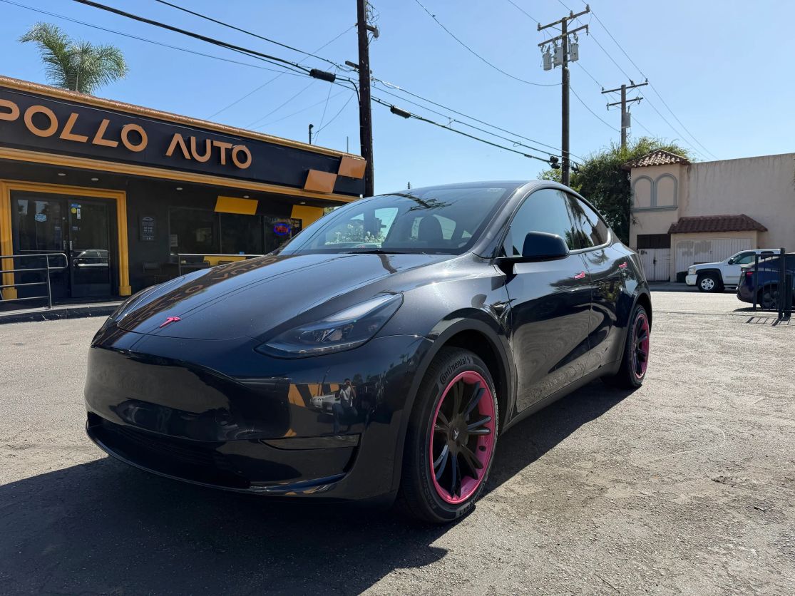 tesla model y 2025 7SAYGDED7SF313121 image tesla model y 2025 7SAYGDED7SF313121 image
